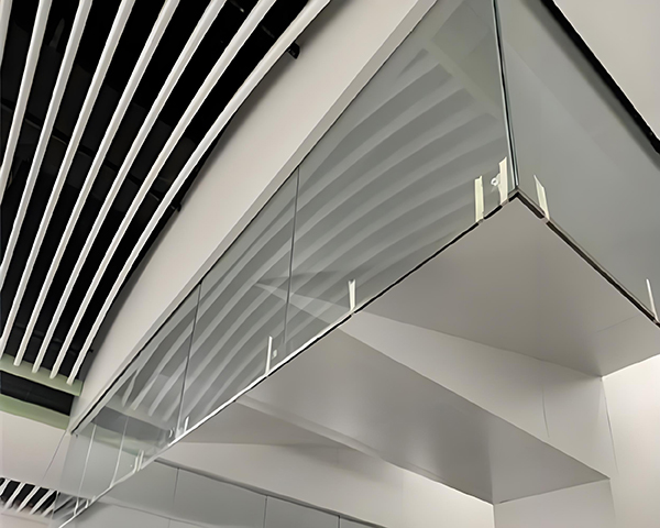 横山玻璃横山挡烟垂壁 横山玻璃横山挡烟垂壁