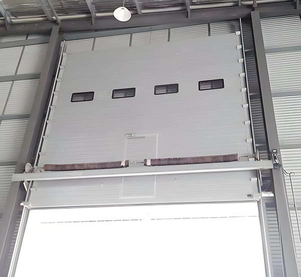 横山工业滑升门 横山工业滑升门