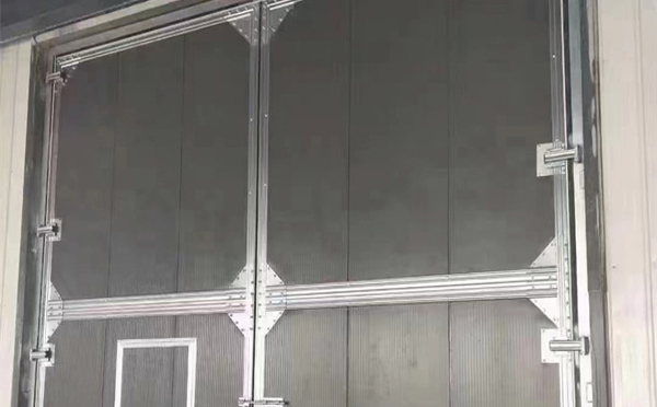 横山兰州厂房横山工业门选购与使用指南：打造高效安全的生产环境