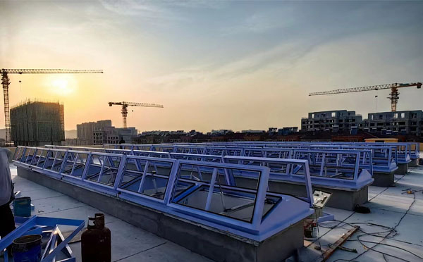 消防横山排烟窗工作原理