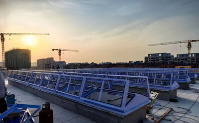 消防横山排烟窗开启角度