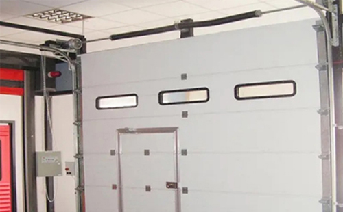 横山工业提升门的安装方法