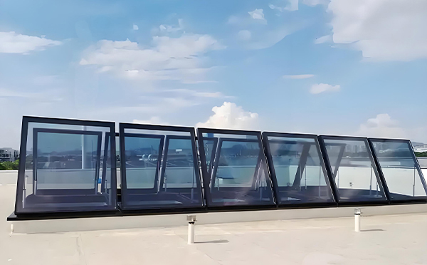 横山排烟窗有效面积计算方法与应用