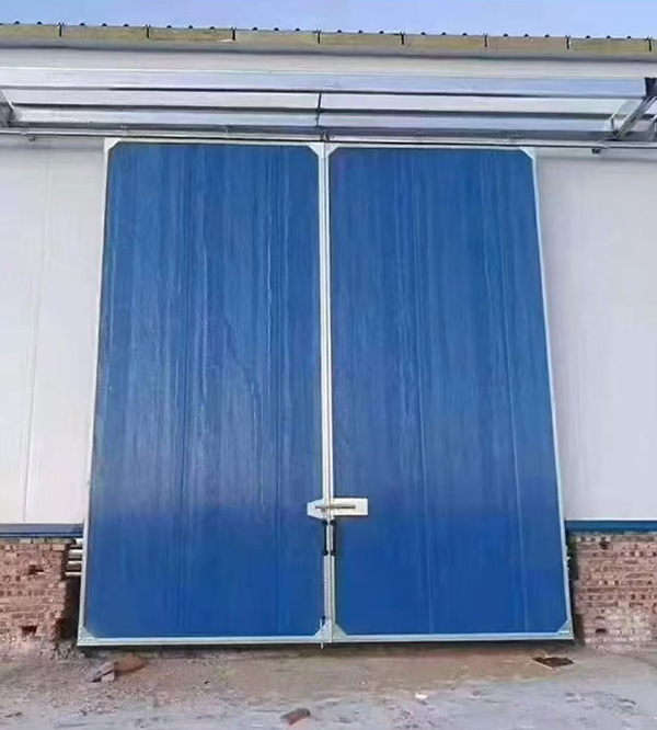 横山工业门在大型仓储物流通道中的应用实例